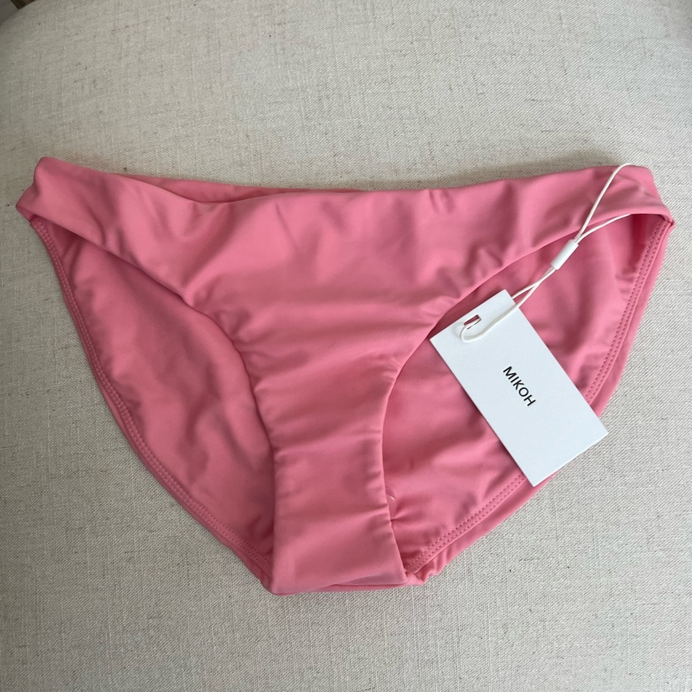 Mikoh Zuma 2 bottom